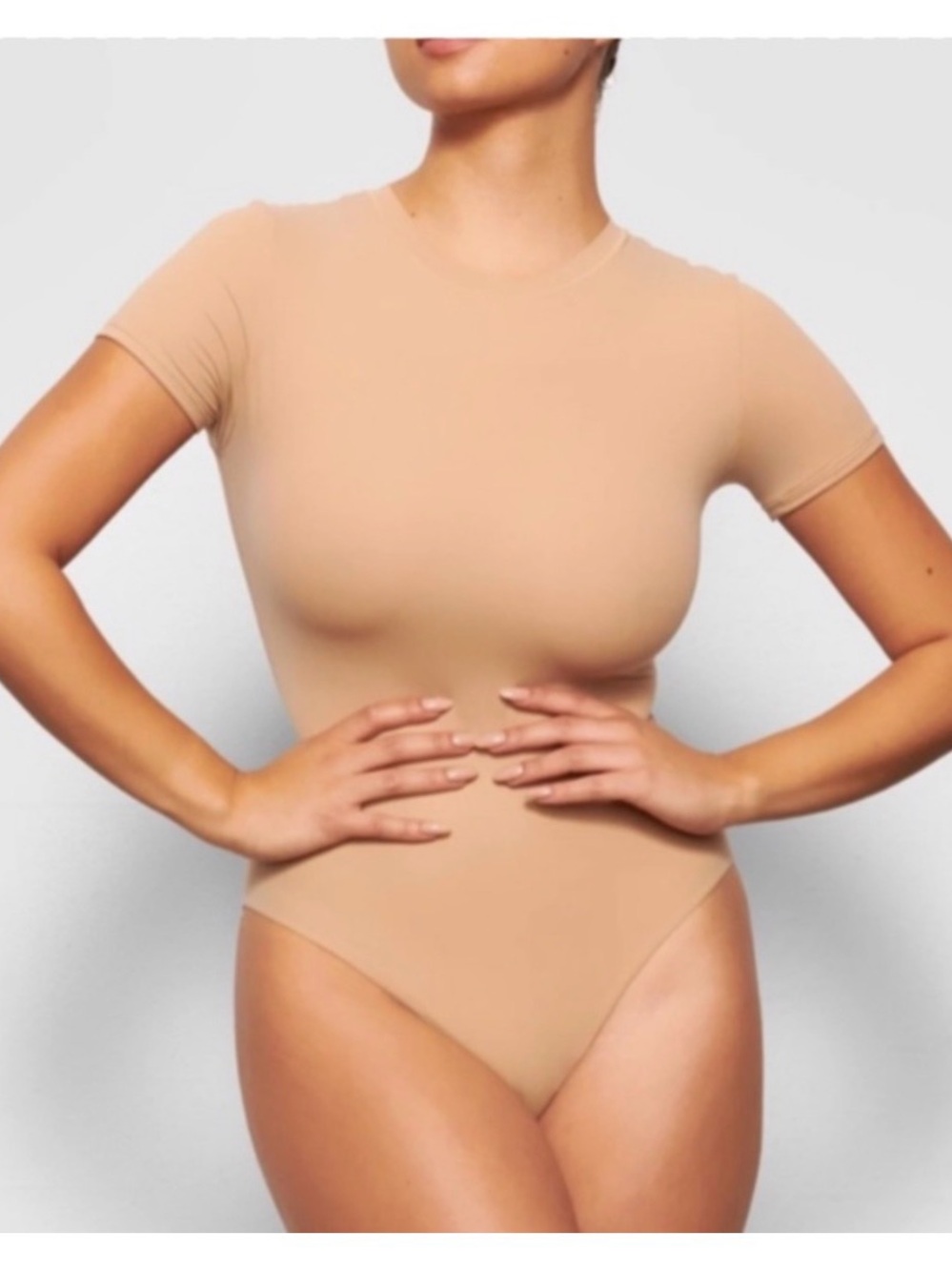 SKIMS Womens Short Sleeve Bodysuit in Beige